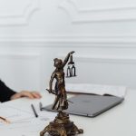 Полное сопровождение банкротства с минимальной стоимостью и минимальными рисками в суде РФ