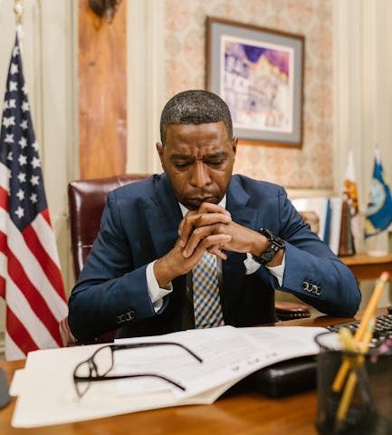 Официальное банкротство граждан РФ через суд