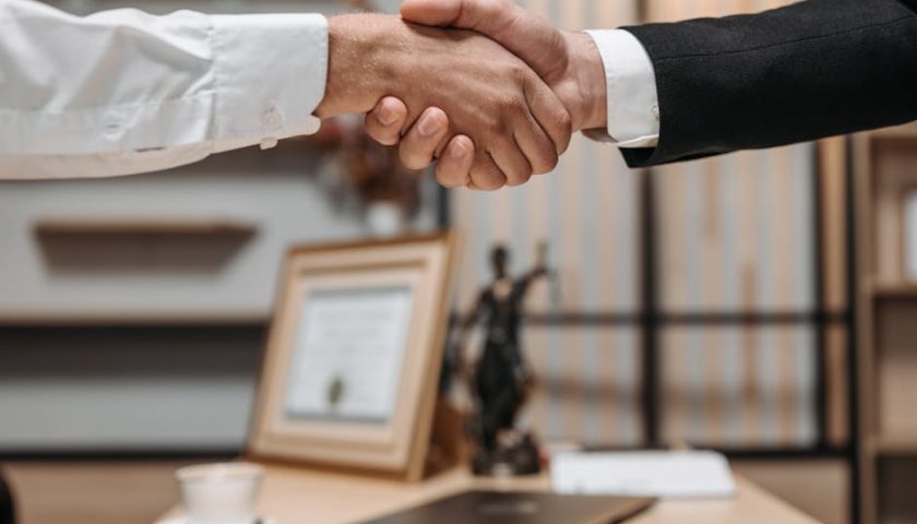 Услуги по банкротству физлиц с полной юридической помощью