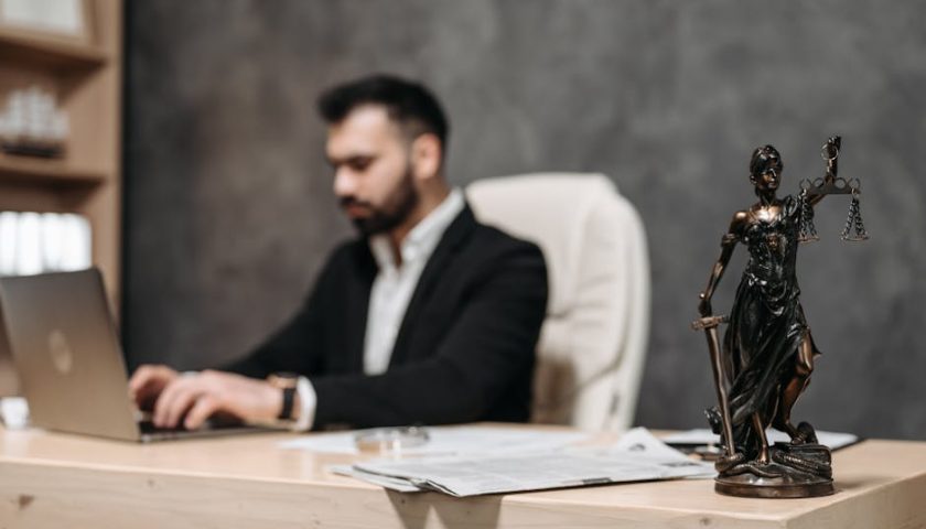 Как проходит банкротство для сотрудников гранатового хозяйства в РФ