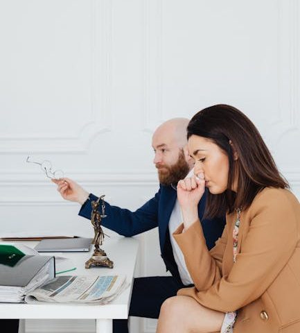 Как проходит банкротство для сотрудников рогозового хозяйства в РФ