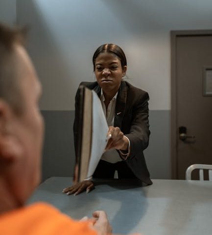 Как проходит банкротство для сотрудников строительной отрасли в РФ