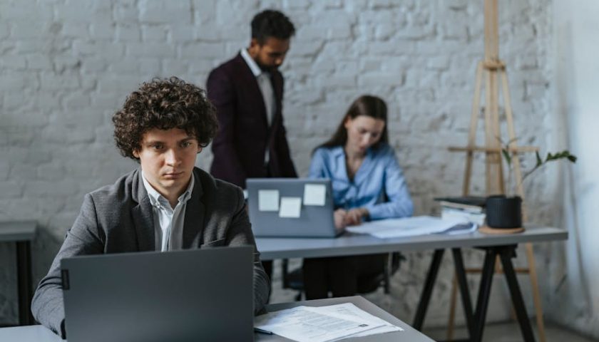 Как проходит банкротство для дизайнеров в России